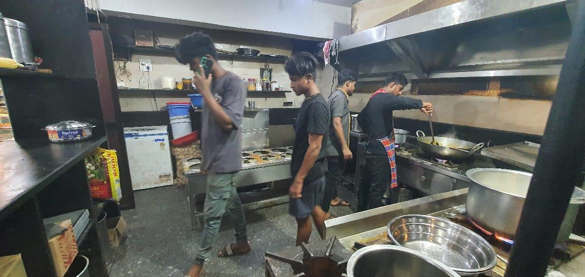 **FDA Shuts Down Walke Hotel in Mapusa Over Unhygienic Conditions, Citing Public Health Concerns**