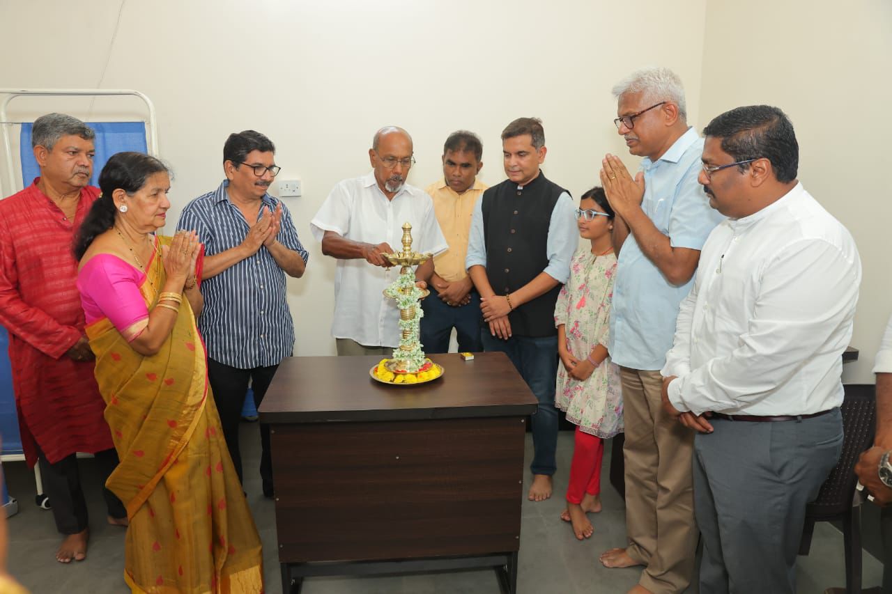 Inauguration of “Aamche Arogya Polyclinic” by AAP Goa President Adv. Amit Palekar