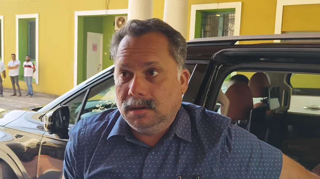 Cabral Urges Pooja Naik to Name Those Involved in Job Scam Allegations.