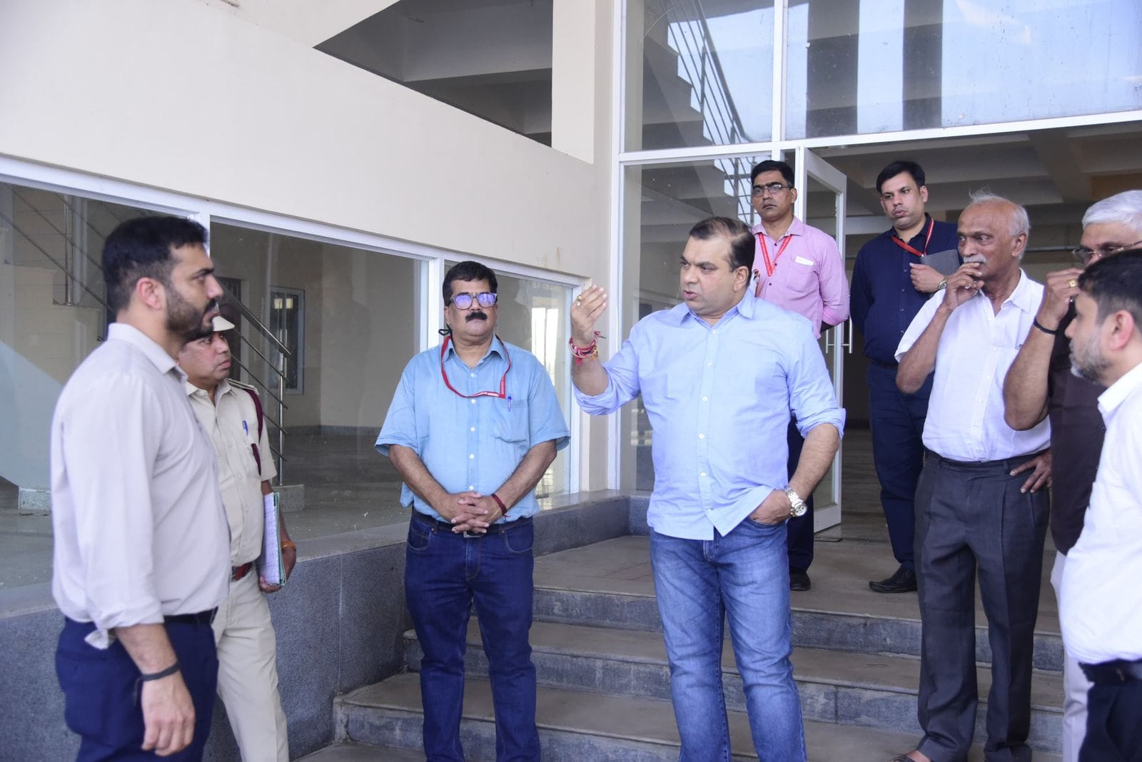 IT Minister Rohan Khaunte reviews progress at EMC, Tuem.